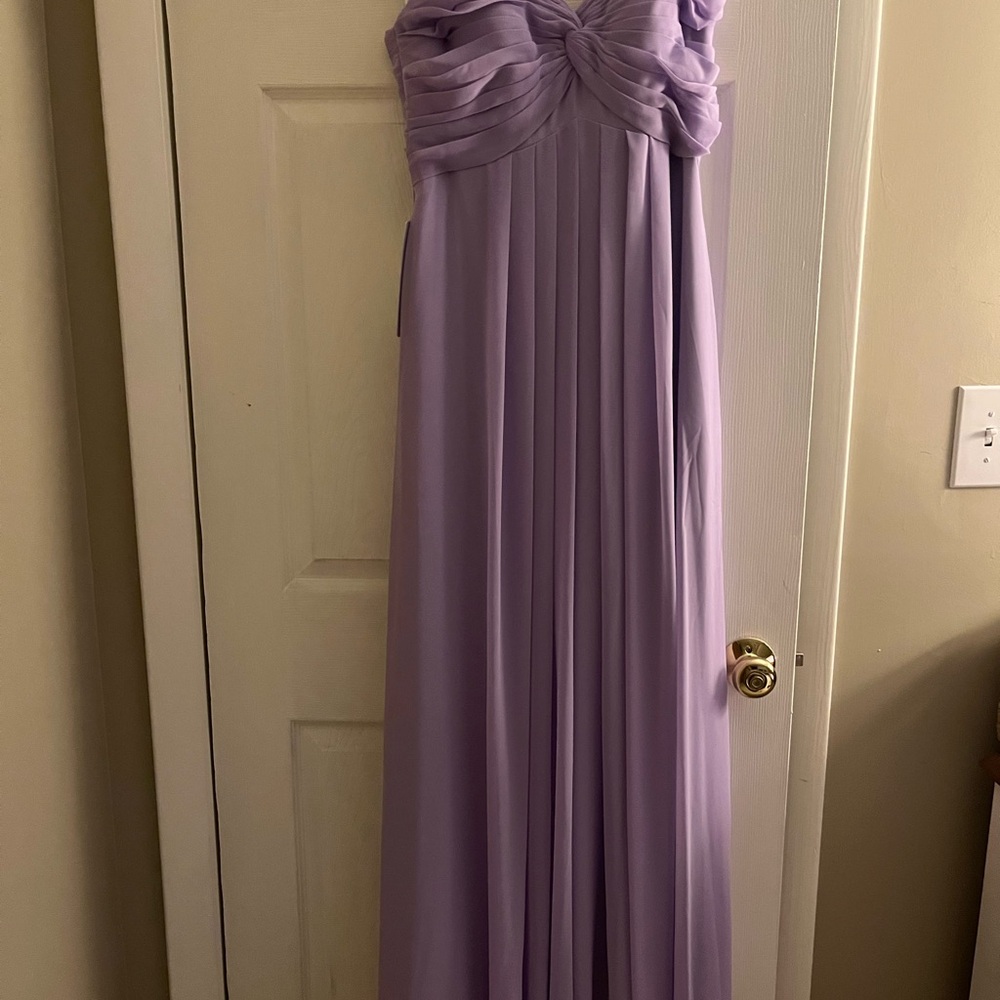 Elegant Lavender Strapless Gown